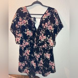 Torrid Floral Flowy Tunic Top Women's size 00